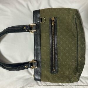 Louis Vuitton Mini Lucille PM